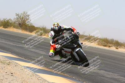 media/Mar-28-2022-Superbike Trackdays (Mon) [[b8603d0f67]]/Open Track Time/Turn 3 Inside/